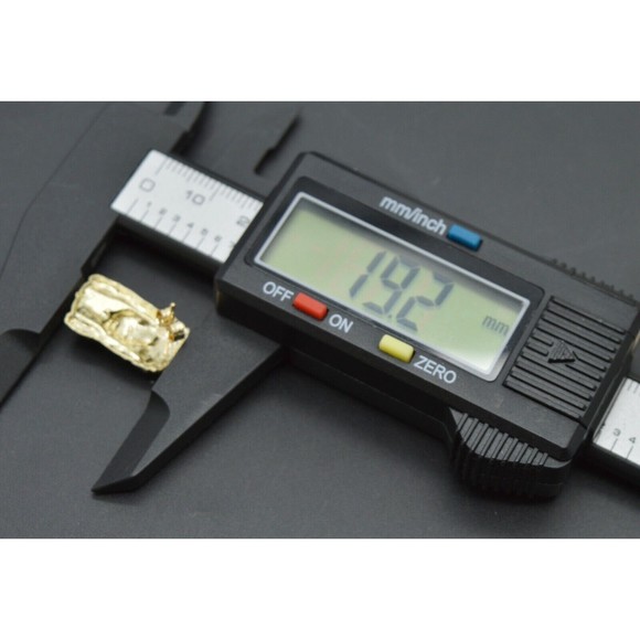 Real 10k Yellow Gold Jesus Head Diamond Cut Stud Earrings 2.7gr - Picture 4 of 6